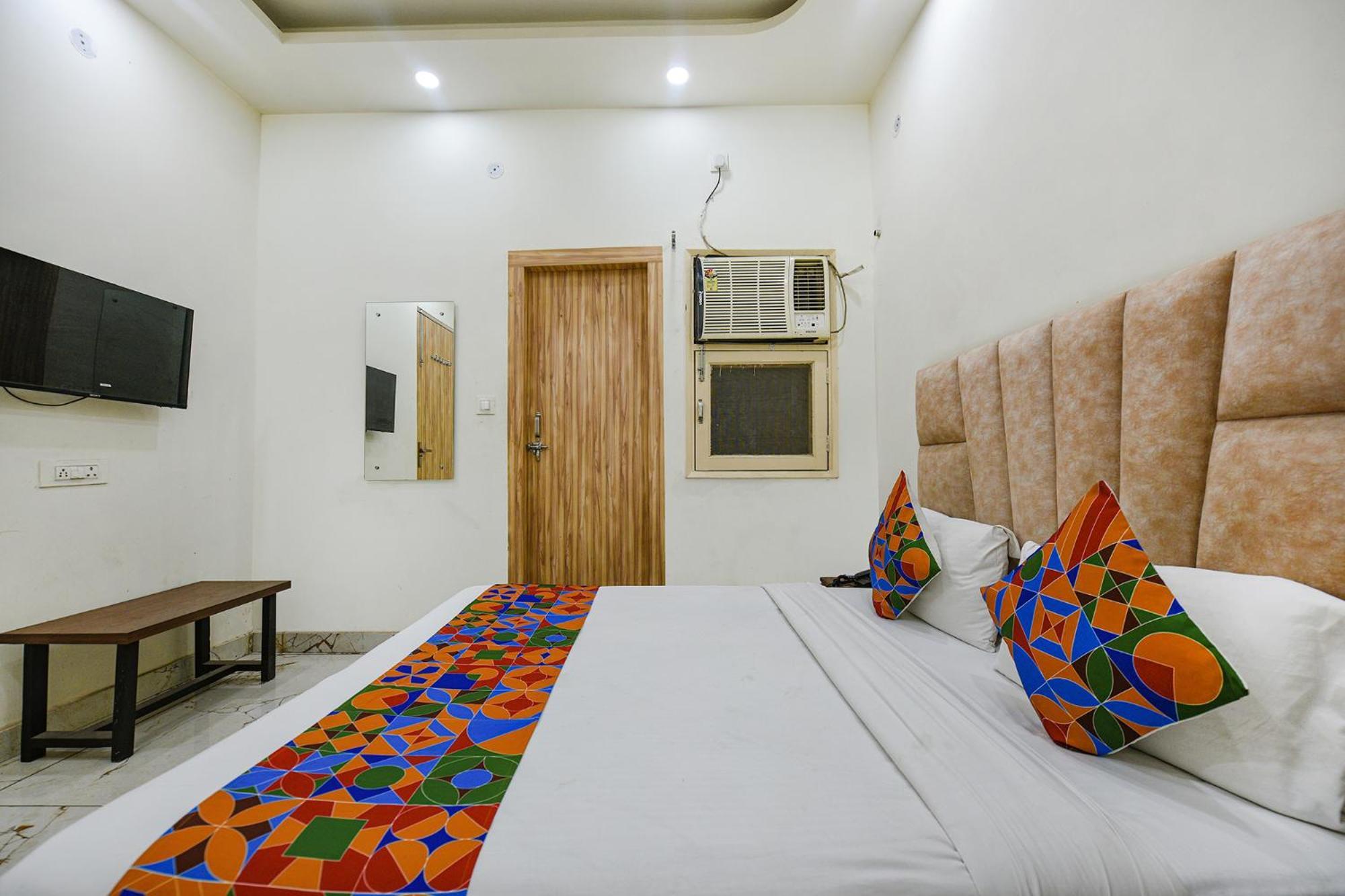 Fabexpress Divya Villa Yeni Delhi Dış mekan fotoğraf